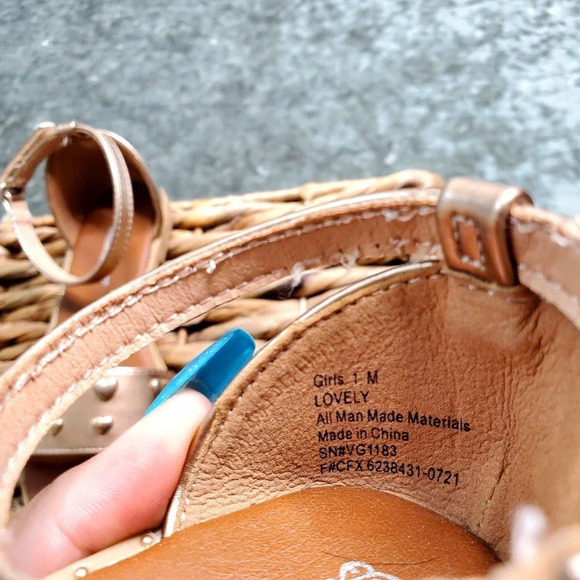 Self Esteem Gold Heart Girl's Sandal - Picture 4 of 6